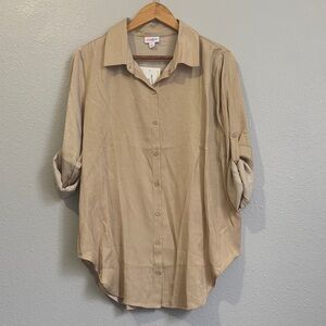 NWT Beige chambray button up shirt, LuLaRoe Valentina, Small